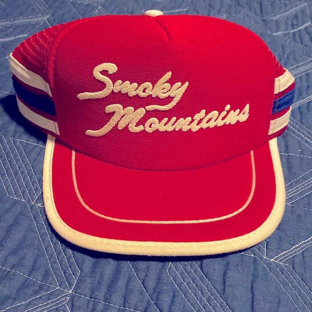 Smoky mountains trucking hat.
